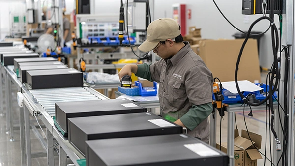 Planta de fabricación inteligente basada en Industria 4.0