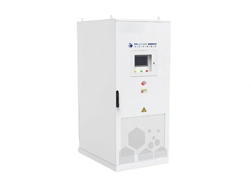 Sistema BESS en armario de 125 kW / 261 kWh (Sistema integrado)