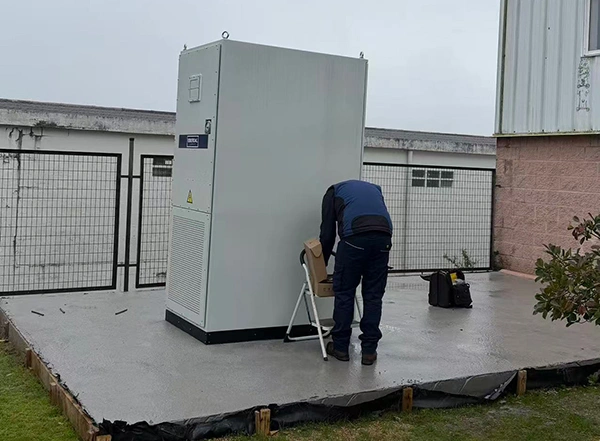 Sistema fotovoltaico y BESS con respaldo para un camping en España